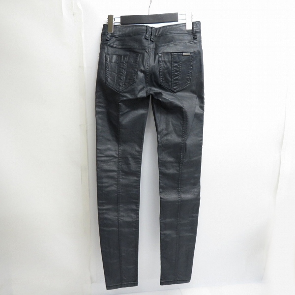 実際に弊社で買取させて頂いたBURBERRY BRIT/バーバリーブリット ロゴプレート コーティング加工スキニーパンツ 26の画像 1枚目