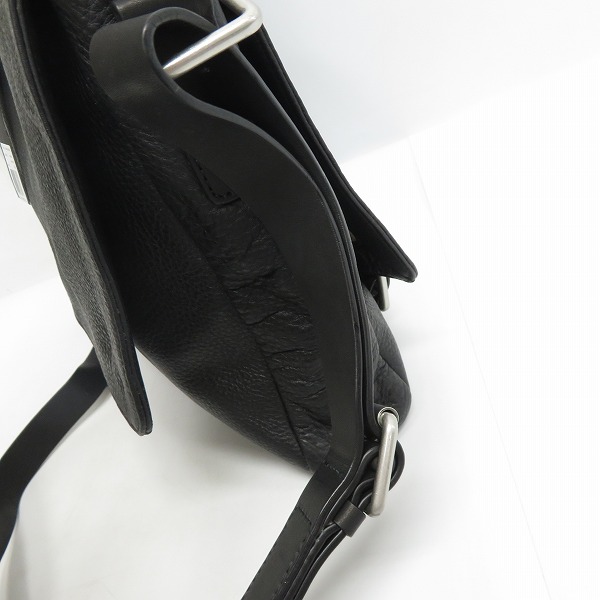 実際に弊社で買取させて頂いたMARC BY MARC JACOBS/マークバイマークジェイコブス 2way レザーショルダーバッグ M4PE1002の画像 2枚目