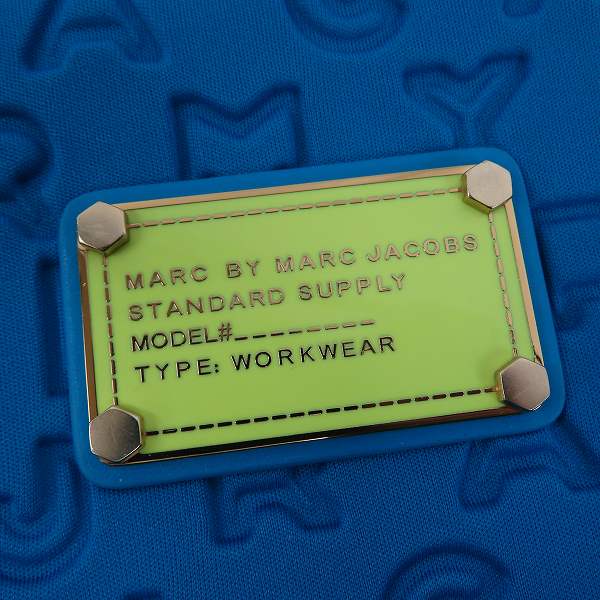 実際に弊社で買取させて頂いた【未使用】MARC BY MARC JACOBS/マークバイマークジェイコブス PC タブレットケース M0003115/M6131062 2点セットの画像 6枚目