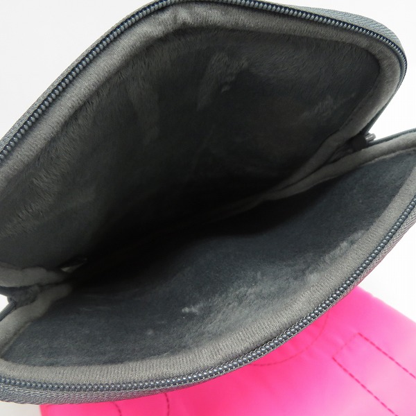 実際に弊社で買取させて頂いた【未使用】MARC BY MARC JACOBS/マークバイマークジェイコブス ミニクラッチ/ポーチ M6PE024/M6131072 2点セットの画像 5枚目