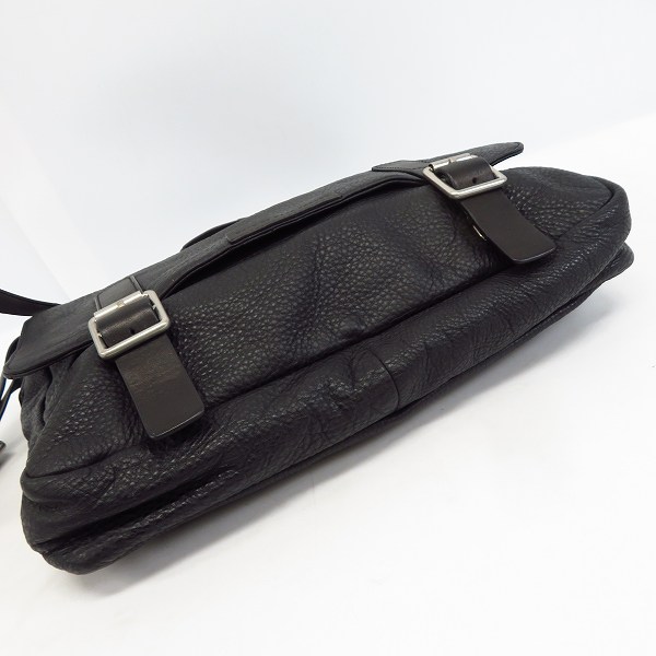 実際に弊社で買取させて頂いたMARC BY MARC JACOBS/マークバイマークジェイコブス 2way レザーショルダーバッグ M4PE1002の画像 2枚目