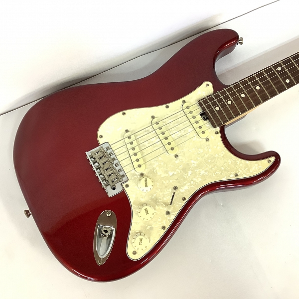 実際に弊社で買取させて頂いた★Bacchus/バッカス BST-TTC CAR ストラトタイプ エレキギター 自動チューニングシステム搭載 ソフトケース付きの画像 4枚目