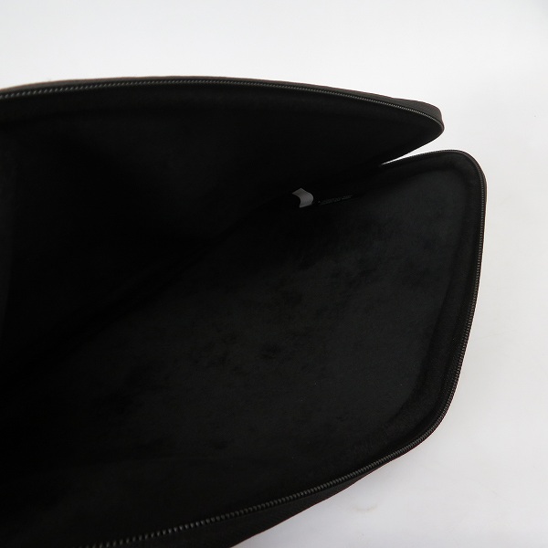 実際に弊社で買取させて頂いた【未使用】MARC BY MARC JACOBS/マークバイマークジェイコブス PC タブレットケース M6PE023の画像 3枚目