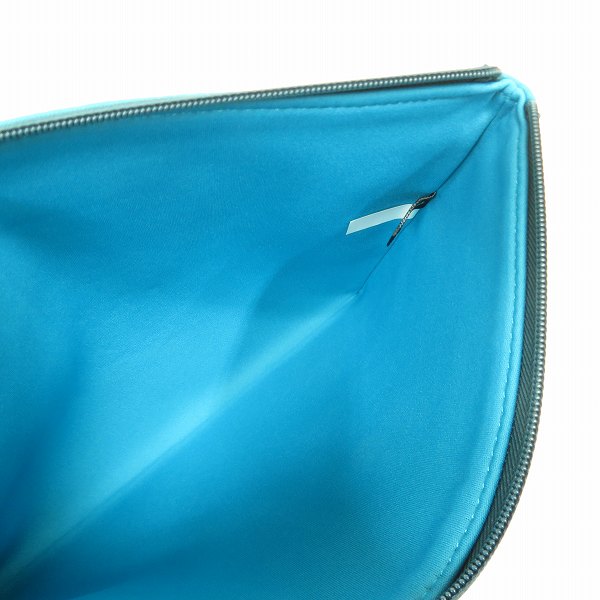 実際に弊社で買取させて頂いた【未使用】MARC BY MARC JACOBS/マークバイマークジェイコブス ミニクラッチ/ポーチ M6134043/M0002469B 2点セットの画像 6枚目