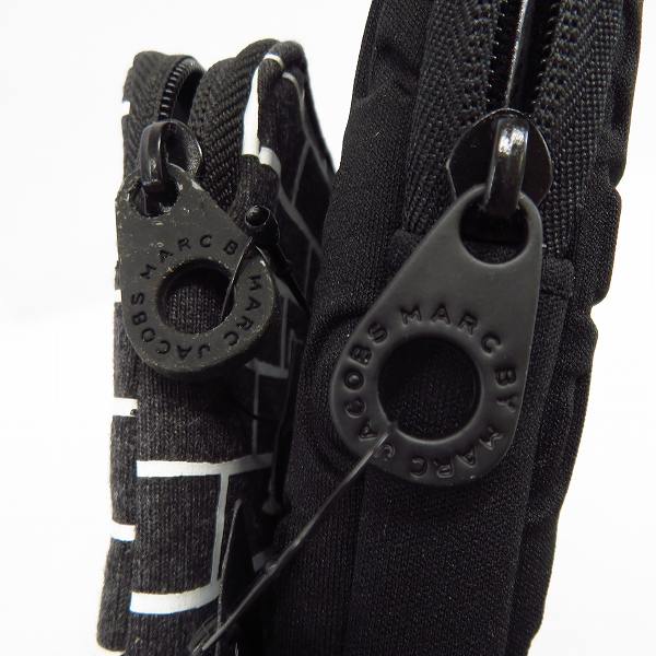 実際に弊社で買取させて頂いた【未使用】MARC BY MARC JACOBS/マークバイマークジェイコブス クラッチバッグ/タブレットケース M0001929/M6PE023 2点セットの画像 9枚目