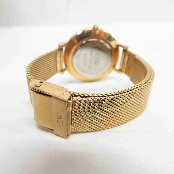 実際に弊社で買取させて頂いたDaniel Wellington/ダニエルウェリントン ゴールドバンド クォーツ腕時計の画像 2枚目