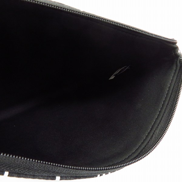 実際に弊社で買取させて頂いた【未使用】MARC BY MARC JACOBS/マークバイマークジェイコブス クラッチバッグ/タブレットケース M0001929/M6131024 2点セットの画像 3枚目