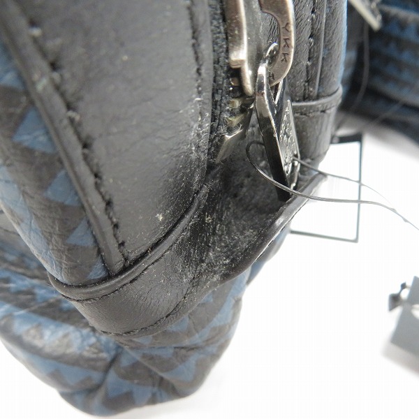 実際に弊社で買取させて頂いた【未使用】MARC BY MARC JACOBS/マークバイマークジェイコブス ポーチ/ハンドバッグ M0003962 3点セットの画像 6枚目