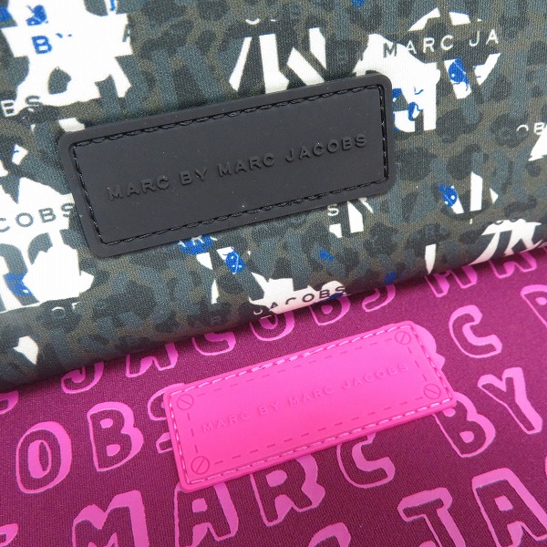 実際に弊社で買取させて頂いた【未使用】MARC BY MARC JACOBS/マークバイマークジェイコブス クラッチバッグ/タブレットケース M0001053A/M0002300 2点セットの画像 3枚目