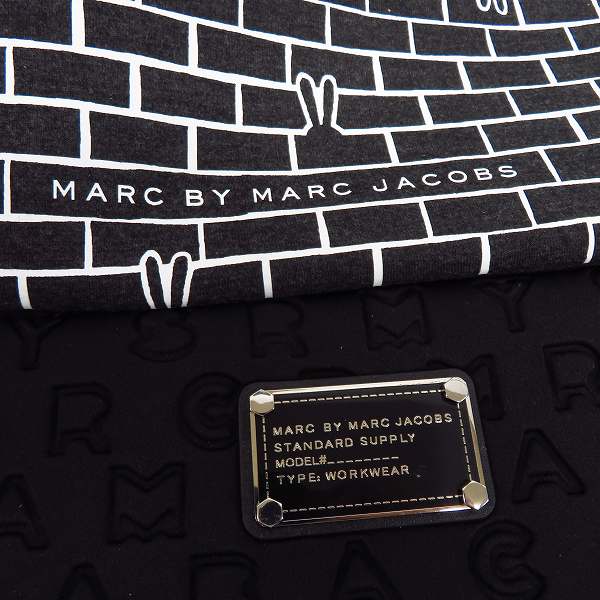 実際に弊社で買取させて頂いた【未使用】MARC BY MARC JACOBS/マークバイマークジェイコブス クラッチバッグ/タブレットケース M0001929/M6PE023 2点セットの画像 7枚目