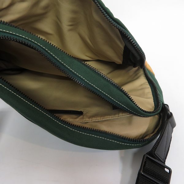 実際に弊社で買取させて頂いた【未使用】MARC BY MARC JACOBS/マークバイマークジェイコブス ショルダーバッグ M0003951の画像 4枚目