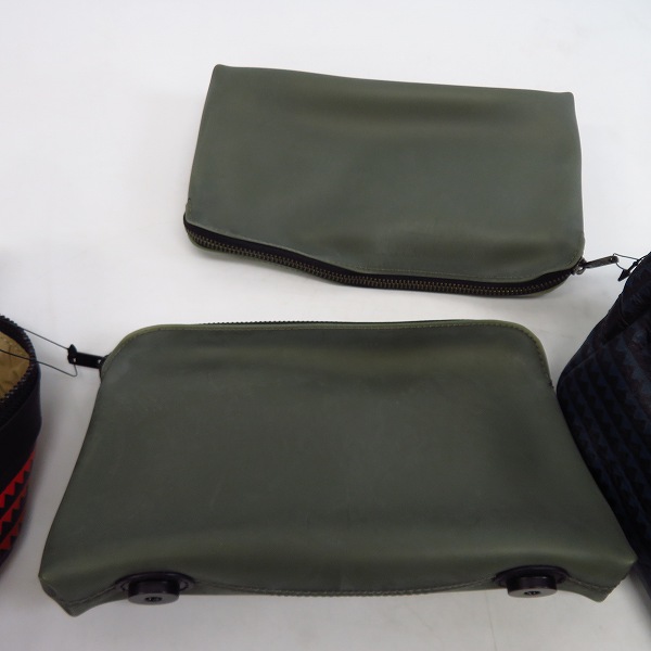 実際に弊社で買取させて頂いた【未使用】MARC BY MARC JACOBS/マークバイマークジェイコブス ポーチ/ハンドバッグ レッド/ブルー M0003962 2点セットの画像 7枚目