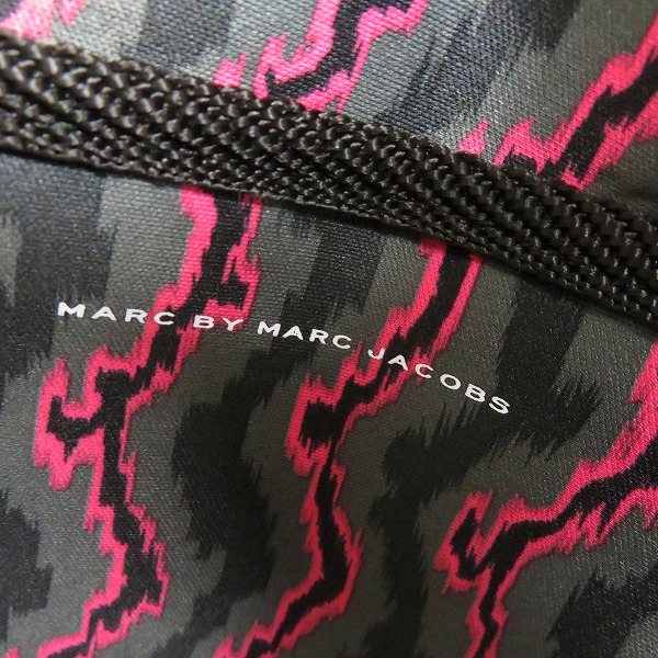 実際に弊社で買取させて頂いたMARC BY MARC JACOBS/マークバイマークジェイコブス リュックサック M0005677の画像 4枚目