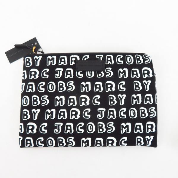 実際に弊社で買取させて頂いた【未使用】MARC BY MARC JACOBS/マークバイマークジェイコブス ミニクラッチ/ポーチ M0002302/M0003463 2点セットの画像 1枚目