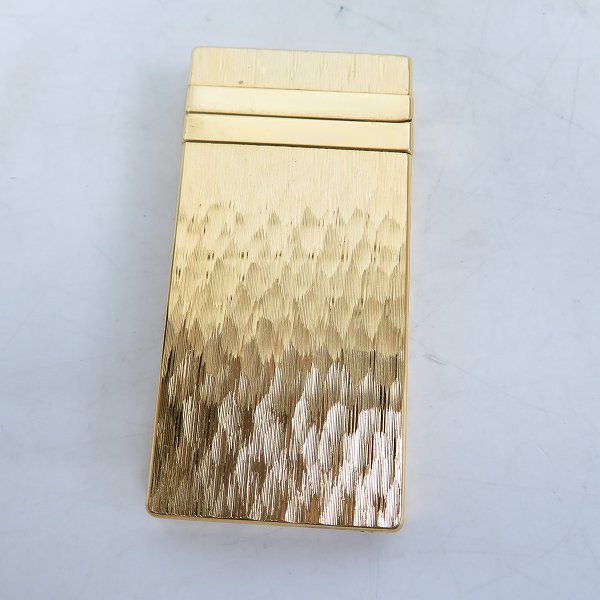 実際に弊社で買取させて頂いたGIVENCHY/ジバンシー 1700 ガスライター ゴールド加工の画像 1枚目