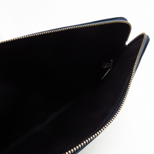 実際に弊社で買取させて頂いた【未使用】MARC BY MARC JACOBS/マークバイマークジェイコブス クラッチバッグ/タブレットケース M6131071/M0003115 2点セットの画像 4枚目