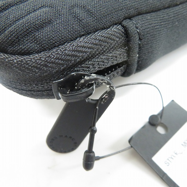 実際に弊社で買取させて頂いた【未使用】MARC BY MARC JACOBS/マークバイマークジェイコブス ミニクラッチ/ポーチ M0002302/M0003463/M0002308 3点セットの画像 5枚目