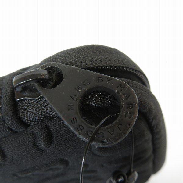 実際に弊社で買取させて頂いた【未使用】MARC BY MARC JACOBS/マークバイマークジェイコブス ミニクラッチ/ポーチ M0002302/M0003463/2点セットの画像 5枚目