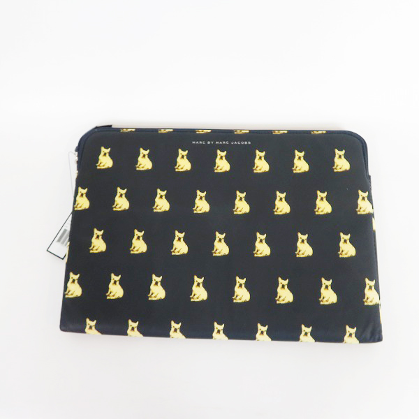 実際に弊社で買取させて頂いた【未使用】MARC BY MARC JACOBS/マークバイマークジェイコブス クラッチバッグ/タブレットケース M6131071/M0003115 2点セットの画像 2枚目