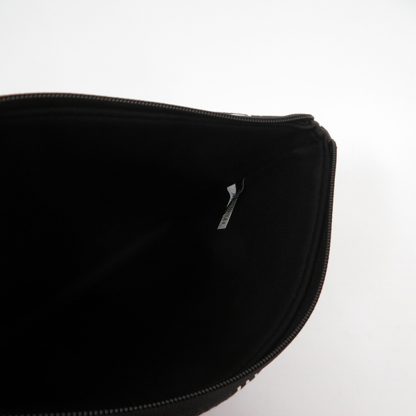 実際に弊社で買取させて頂いた【未使用】MARC BY MARC JACOBS/マークバイマークジェイコブス クラッチバッグ/タブレットケース M0001929/M6131024 2点セットの画像 3枚目