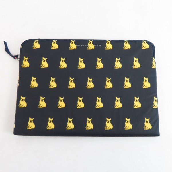 実際に弊社で買取させて頂いた【未使用】MARC BY MARC JACOBS/マークバイマークジェイコブス クラッチバッグ/タブレットケース M6131071/M0003115 2点セットの画像 2枚目