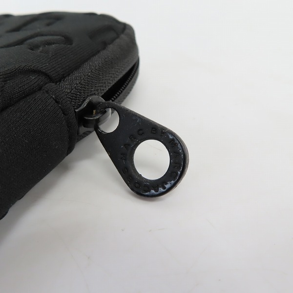 実際に弊社で買取させて頂いた【未使用】MARC BY MARC JACOBS/マークバイマークジェイコブス PC タブレットケース 縦型 ブラック M6PE024の画像 6枚目