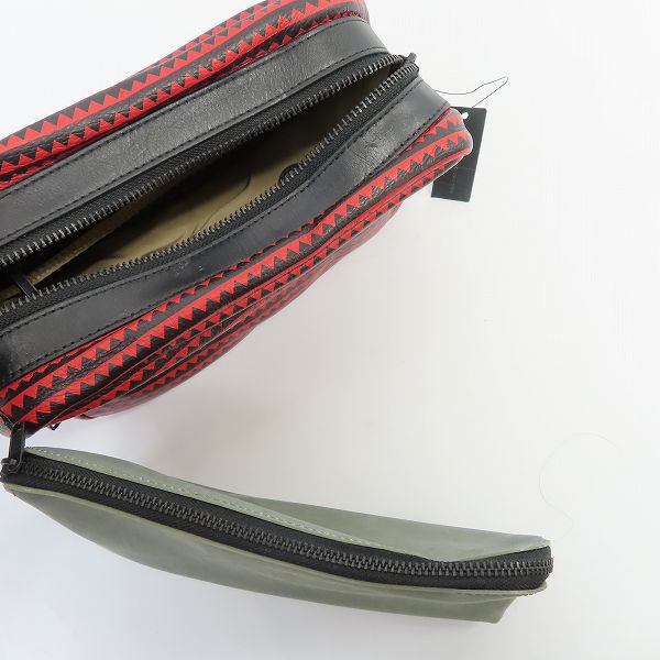 実際に弊社で買取させて頂いたMARC BY MARC JACOBS/マークバイマークジェイコブス ポーチ/ハンドバッグ M0003962 2点セットの画像 3枚目