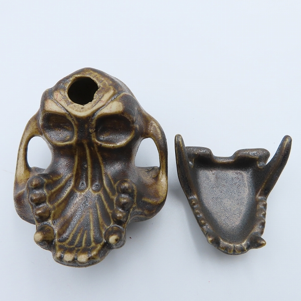 実際に弊社で買取させて頂いたBloodyMary/ブラッディマリー 2008 コレクション KAI 信楽焼 Bakeneko スカルの画像 5枚目