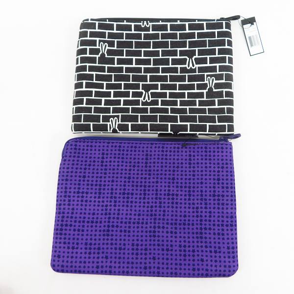 実際に弊社で買取させて頂いた【未使用】MARC BY MARC JACOBS/マークバイマークジェイコブス ミニクラッチ/ポーチ M6134043/M0001929 2点セットの画像 1枚目