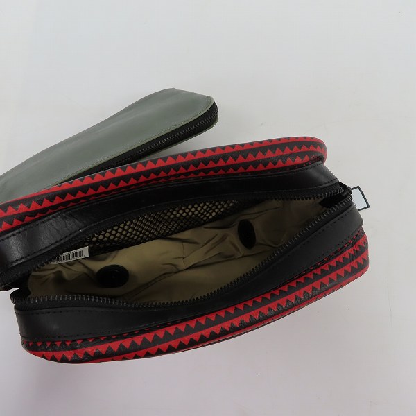 実際に弊社で買取させて頂いた【未使用】MARC BY MARC JACOBS/マークバイマークジェイコブス ポーチ/ハンドバッグ M0003962 2点セットの画像 4枚目