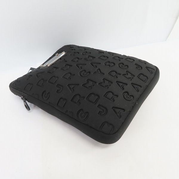 実際に弊社で買取させて頂いた【未使用】MARC BY MARC JACOBS/マークバイマークジェイコブス PC タブレットケース 縦型 ブラック M6PE024の画像 2枚目