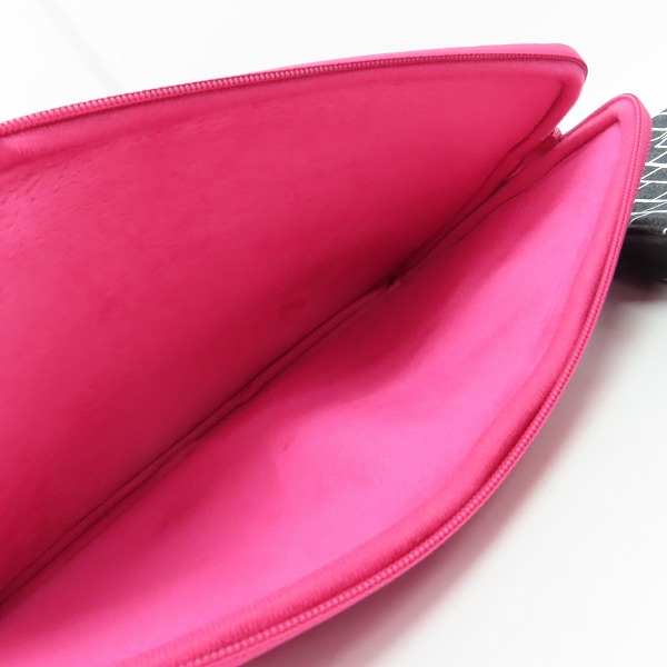 実際に弊社で買取させて頂いた【未使用】MARC BY MARC JACOBS/マークバイマークジェイコブス クラッチバッグ/タブレットケース 2点セットの画像 5枚目