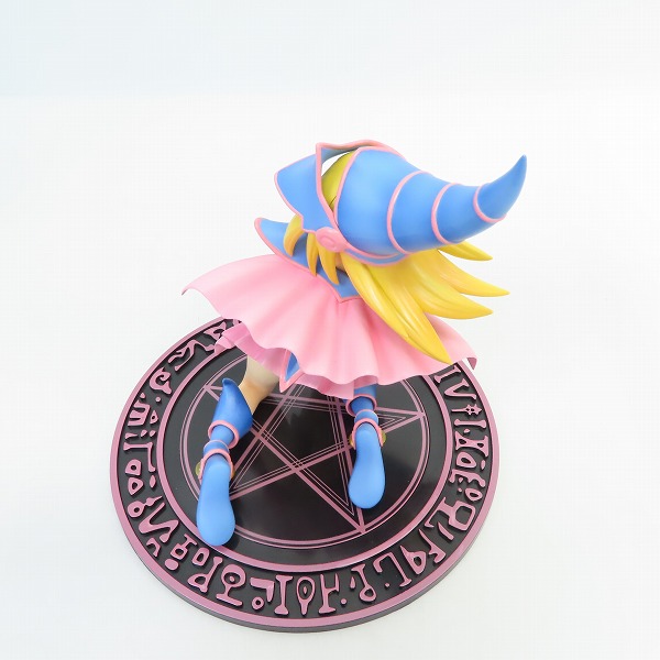 実際に弊社で買取させて頂いたKOTOBUKIYA /コトブキヤ 遊戯王 デュエルモンスターズ ブラックマジシャンガール フィギュアの画像 5枚目