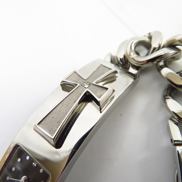 実際に弊社で買取させて頂いたJean Paul GAULTIER/ジャンポールゴルチエ カバー付き クロス ウォッチブレスレット/腕時 5431-T001122【動作未確認】の画像 4枚目