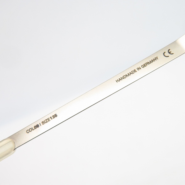 実際に弊社で買取させて頂いたMYKITA/マイキータ 眼鏡/メガネフレーム COLLECTION NO.1 SELMA 09の画像 4枚目