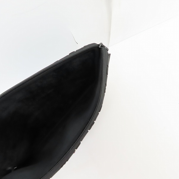 実際に弊社で買取させて頂いた【未使用】MARC BY MARC JACOBS/マークバイマークジェイコブス クラッチバッグ/タブレットケース M0001929/M6PE023 2点セットの画像 4枚目