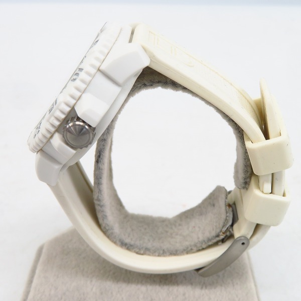 実際に弊社で買取させて頂いたLUMINOX/ルミノックス NAVY SEALS/ネイビーシールズ 腕時計 ホワイト 3050/3950 【動作未確認】の画像 1枚目