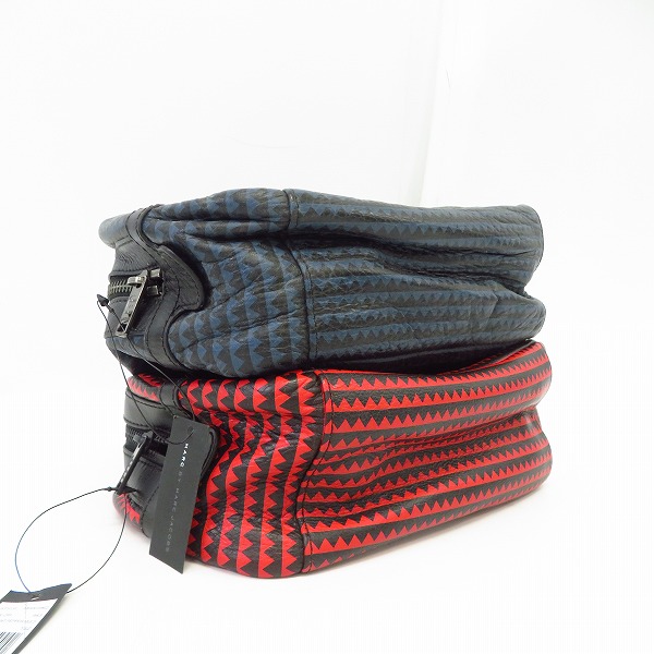 実際に弊社で買取させて頂いたMARC BY MARC JACOBS/マークバイマークジェイコブス ポーチ/ハンドバッグ M0003962 2点セットの画像 2枚目
