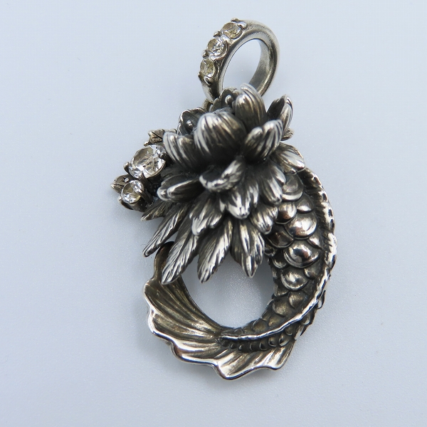 実際に弊社で買取させて頂いた【ギャラ付】BloodyMary/ブラッディマリー ロータス ヘッド ペンダント 蓮魚 ｗ/ホワイトトパーズの画像 1枚目