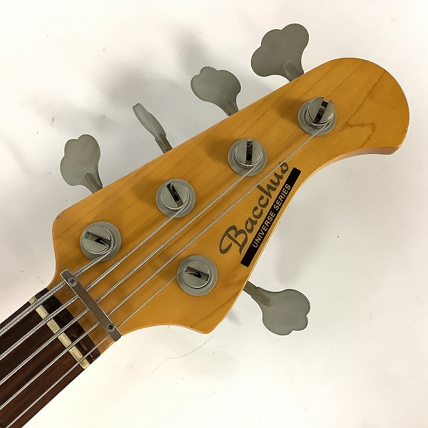実際に弊社で買取させて頂いた★Bacchus/バッカス UNIVERSE SERIES 5弦 アクティブ エレキベースの画像 1枚目