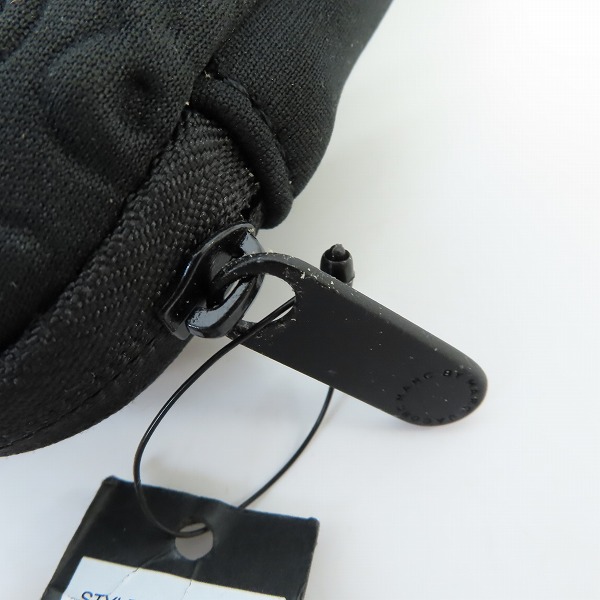 実際に弊社で買取させて頂いた【未使用】MARC BY MARC JACOBS/マークバイマークジェイコブス ミニクラッチ/ポーチ M0002302/M0003463 2点セットの画像 5枚目