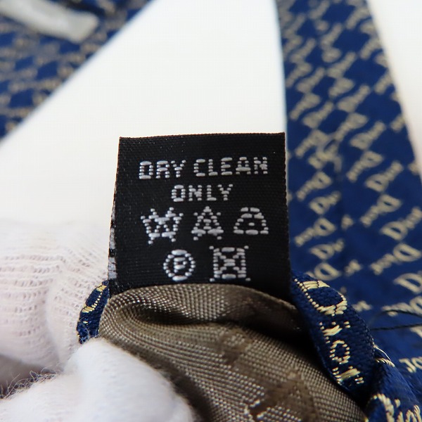 実際に弊社で買取させて頂いたChristian Dior/クリスチャンディオール ロゴ総柄 ネクタイの画像 3枚目