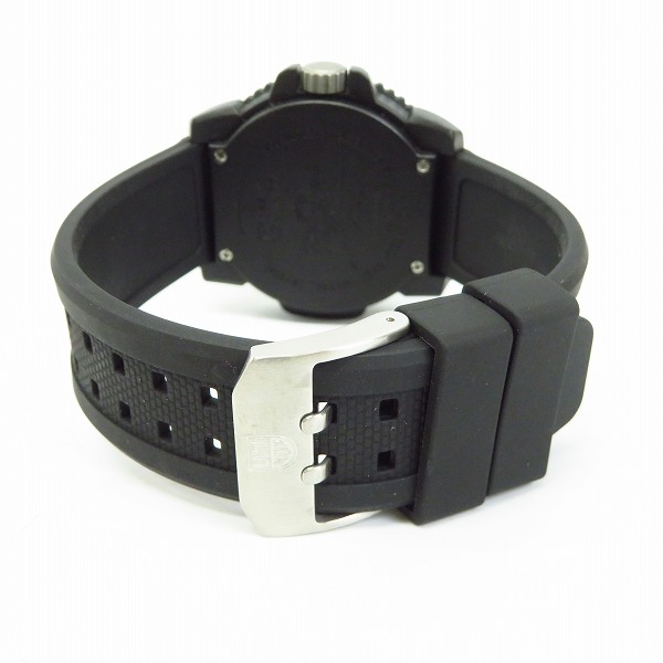 実際に弊社で買取させて頂いたLUMINOX/ルミノックス NAVY SEALS/ネイビーシールズ　グリーン×ブラック 腕時計 3050/3950の画像 2枚目