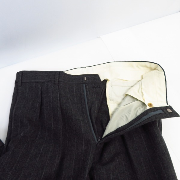 実際に弊社で買取させて頂いたBURBERRYS/バーバリーズ ラムウールダブルスーツ セットアップ/96-86-170 AB5の画像 4枚目