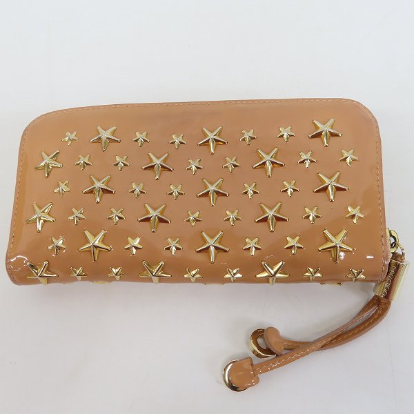 実際に弊社で買取させて頂いたJIMMY CHOO/ジミーチュウ スタースタッズ エナメル ラウンドファスナー長財布の画像 1枚目