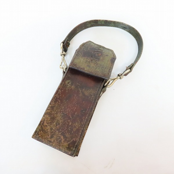 実際に弊社で買取させて頂いたJean Paul GAULTIER/ジャンポールゴルチェ 携帯ポーチ 玉虫