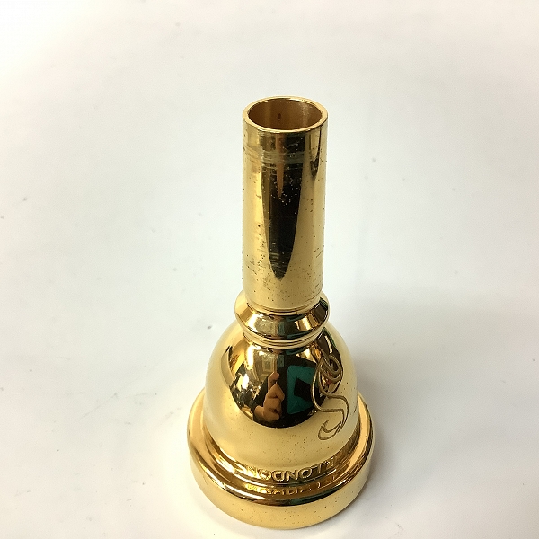 実際に弊社で買取させて頂いたDENISWICK/デニスウィック ユーフォニアムマウスピース 外囿祥一郎 モデル  SH4 GP ケース付きの画像 4枚目