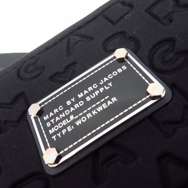 実際に弊社で買取させて頂いた【未使用】MARC BY MARC JACOBS/マークバイマークジェイコブス PC タブレットケース 縦型 ブラック M6PE024の画像 5枚目