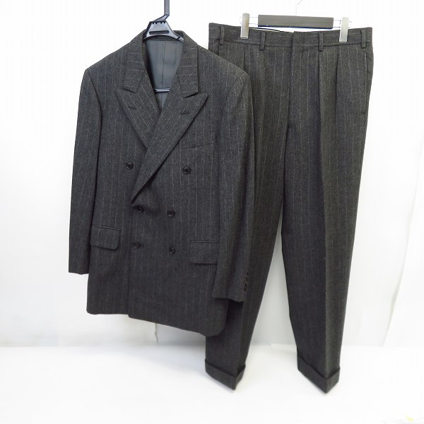実際に弊社で買取させて頂いたBURBERRYS/バーバリーズ ラムウールダブルスーツ セットアップ/96-86-170 AB5