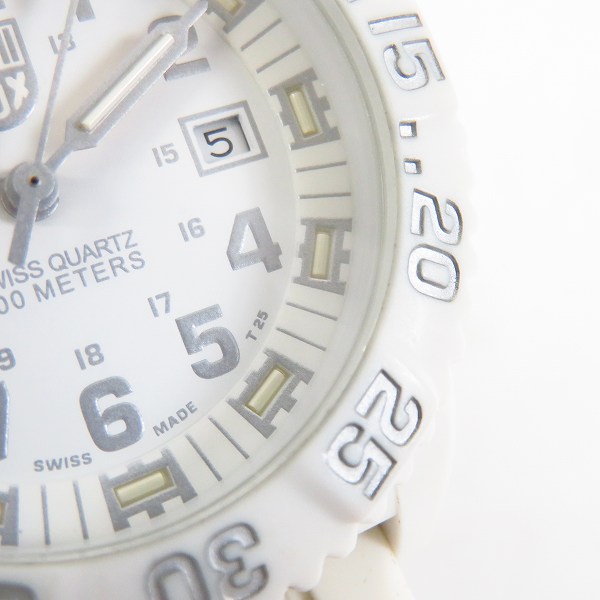 実際に弊社で買取させて頂いたLUMINOX/ルミノックス NAVY SEALS/ネイビーシールズ 腕時計 ホワイト 3050/3950 【動作未確認】の画像 4枚目